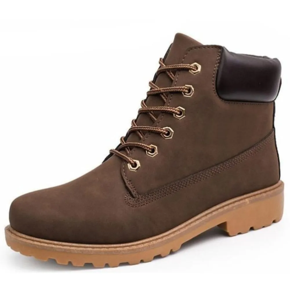 Mens Outdoor Waterproof Army Style Boots in Black