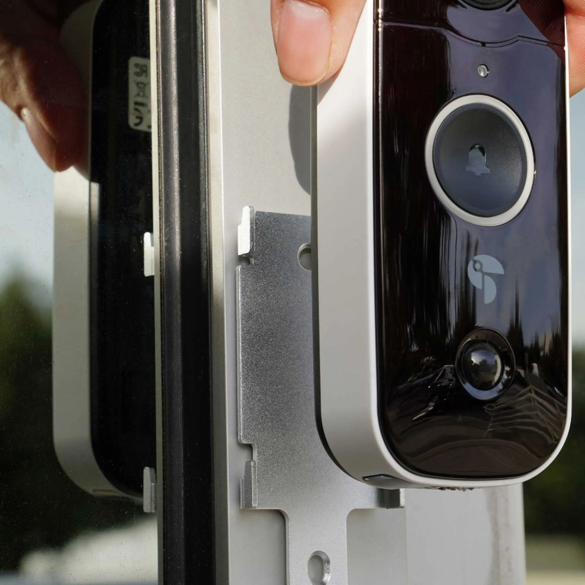 Toucan Wireless Video Doorbell Includes Wireless Doorbell Chime