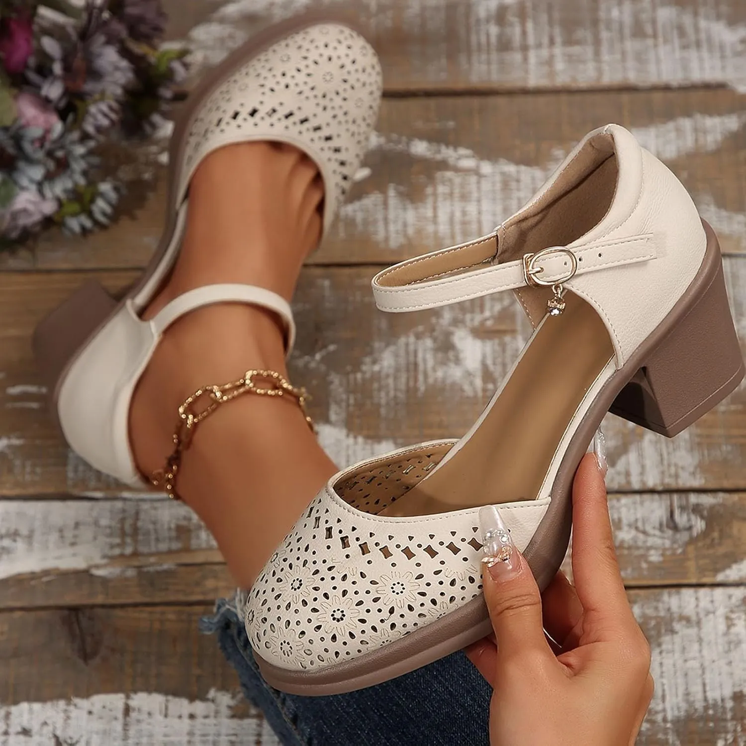 Women's Sandals Casual Wear Closed Toe Hollow Design Wedge Heel Ideal Spring And Summer Womens Metallic Dress Sandals